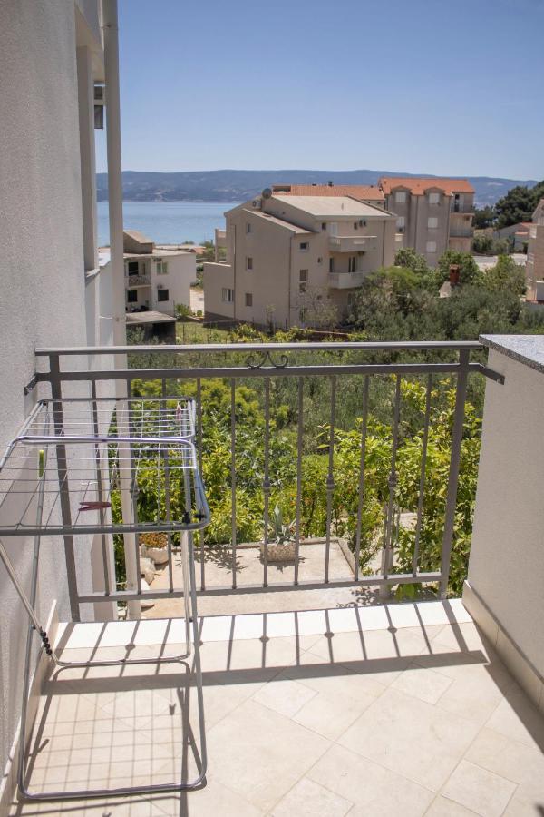 Apartments And Rooms Nikola Omiš Exteriér fotografie