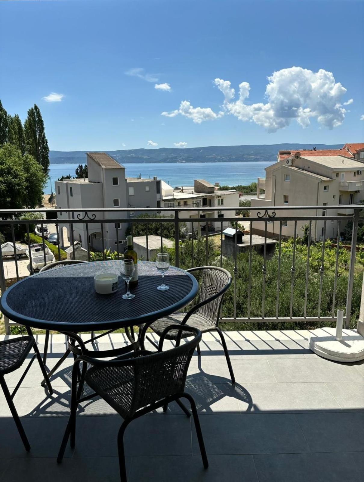 Apartments And Rooms Nikola Omiš Exteriér fotografie